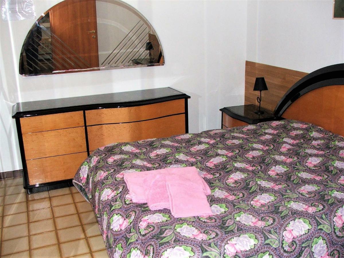 特里卡塞Casa Di Chiara别墅 外观 照片